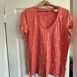 VS Pink tshirt
